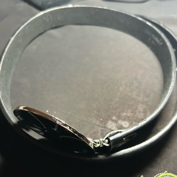 Unbranded Men’s Black pleather belt with large Basketball buckle. Unbranded - Picture 6 of 6